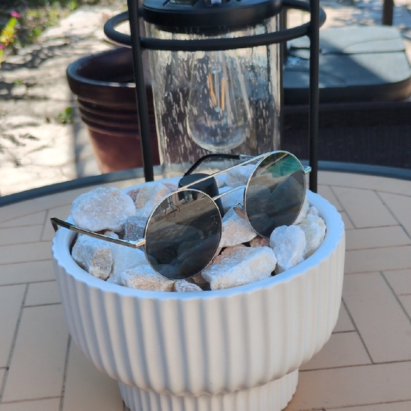 Saint Laurent Black Aviator Sunglasses - Picture 1 of 4